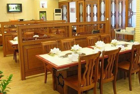 南昌高價回收酒店中高端桌椅